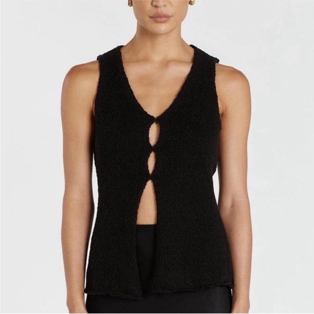 NWT dissh Dion boucle top - size m
